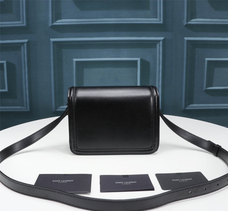Yves Saint Laurent - Bags