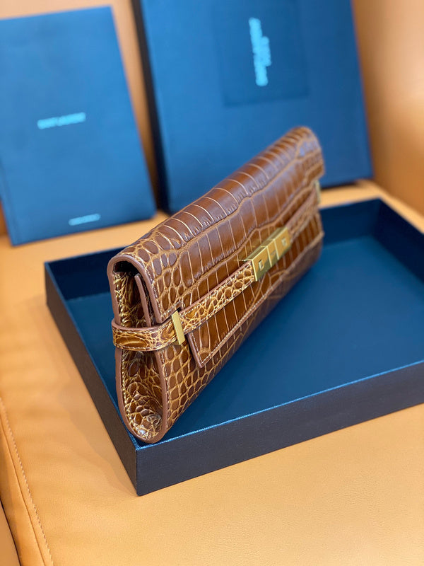 Yves Saint Laurent - Bags