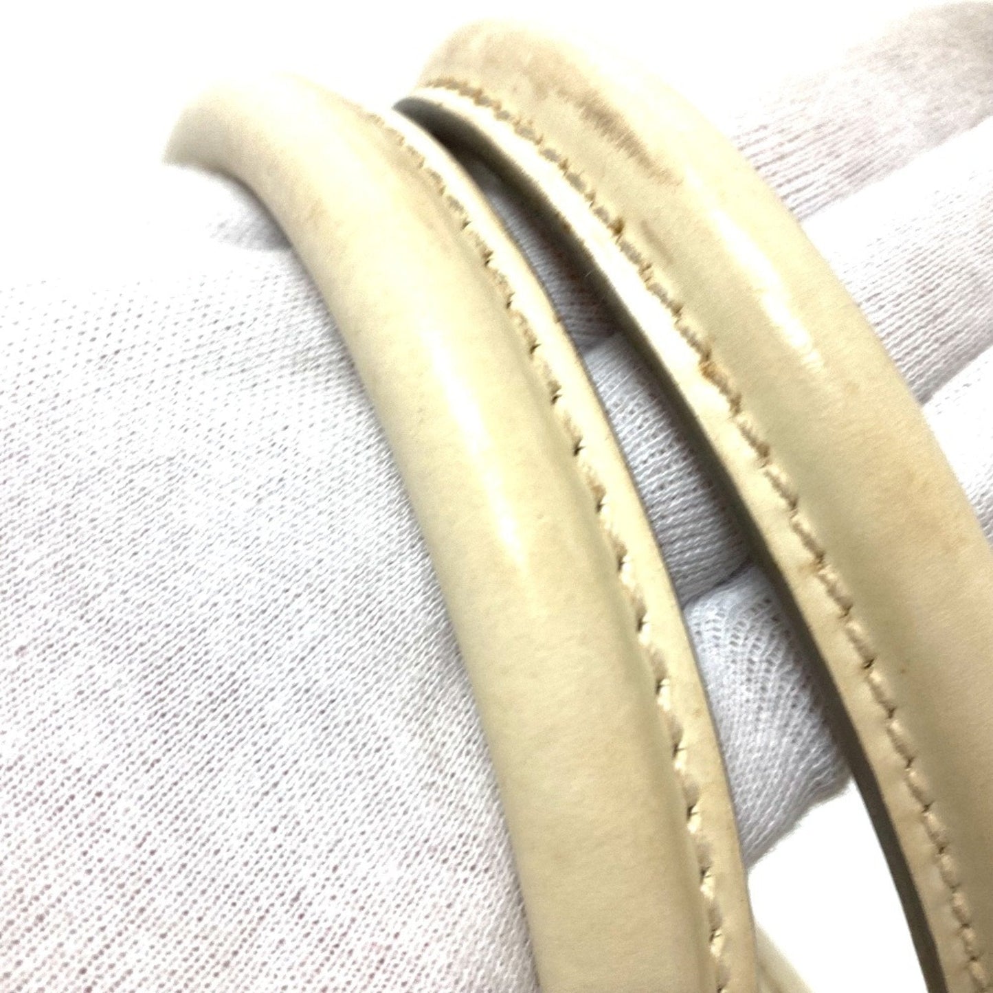 Louis Vuitton Leather Handbag