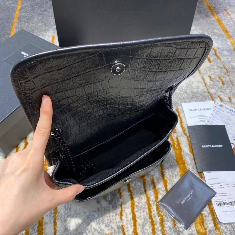 Yves Saint Laurent - Bags 