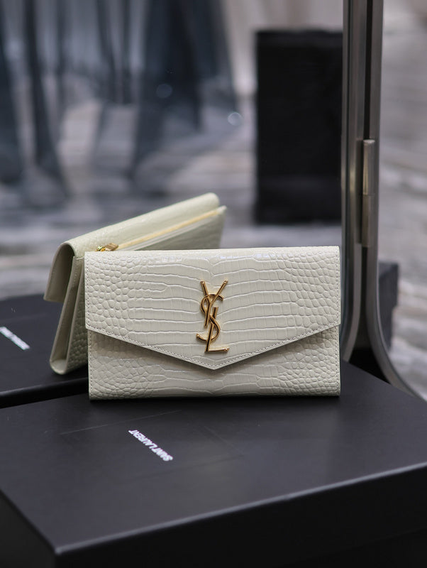 Yves Saint Laurent - Bags