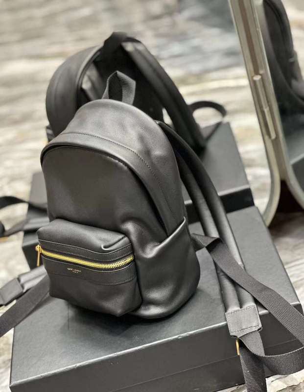 Yves Saint Laurent - Bags 