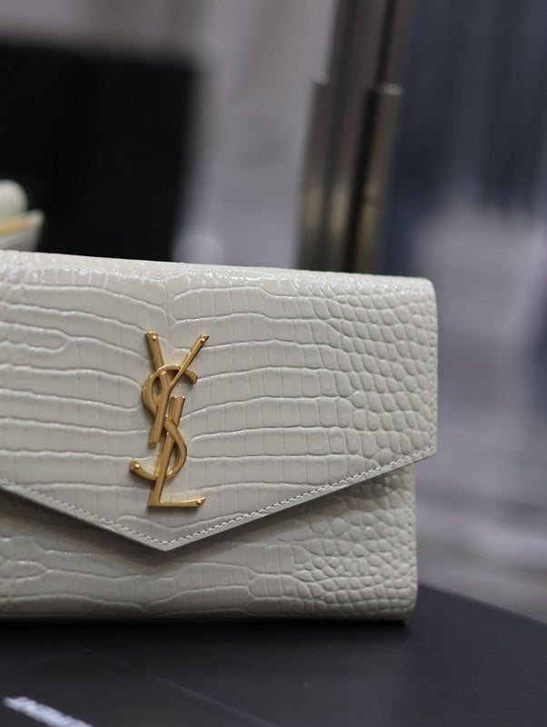 Yves Saint Laurent - Bags