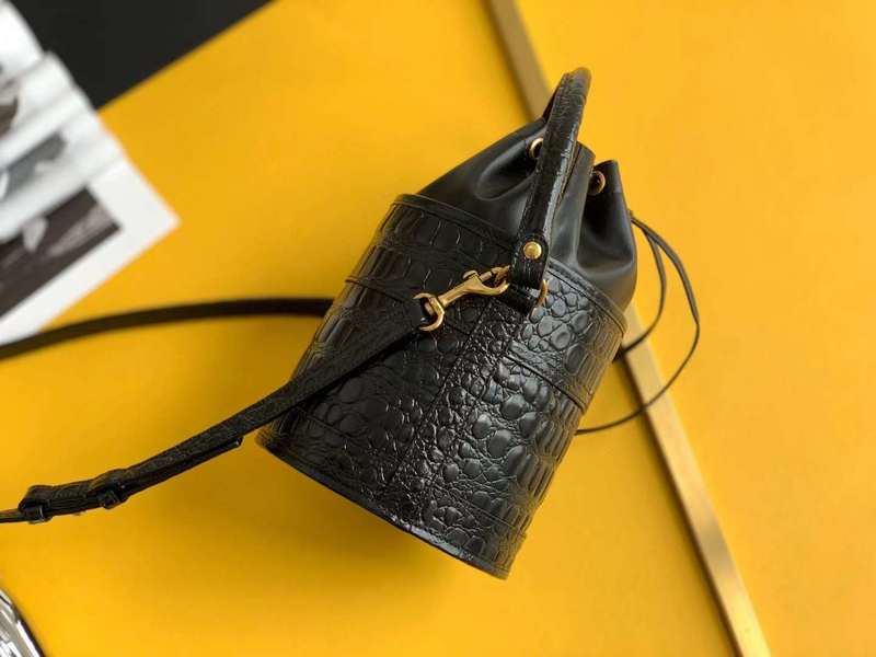 Yves Saint Laurent - Bags 