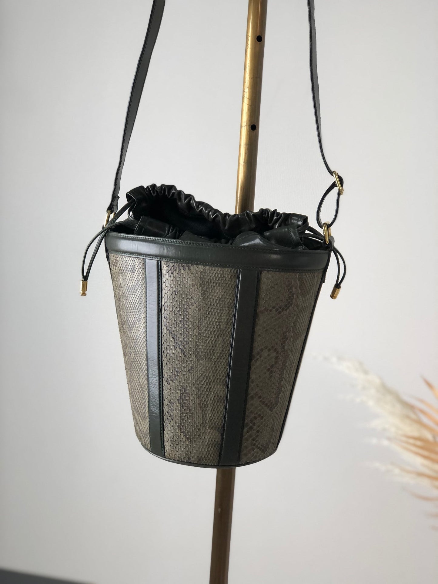 CELINE Bucket Leather Shoulder bag Brown