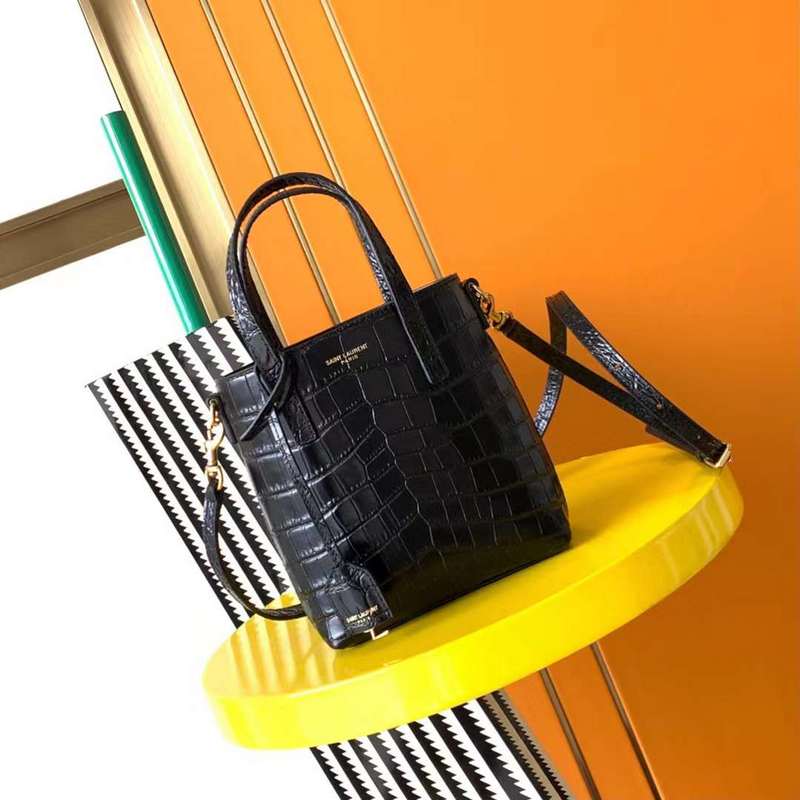 Yves Saint Laurent - Bags 