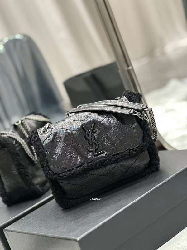 Yves Saint Laurent - Bags 