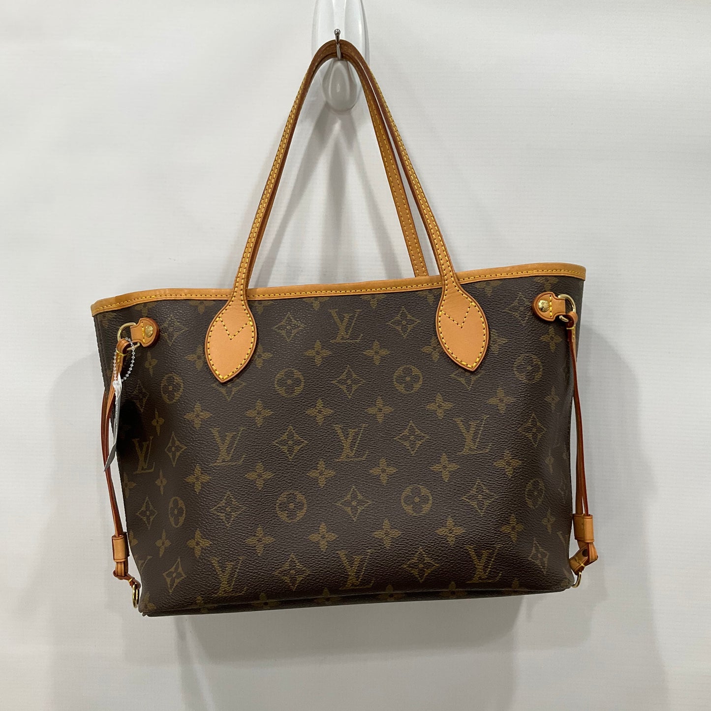 Handbag Luxury Designer By Louis Vuitton Size: Small