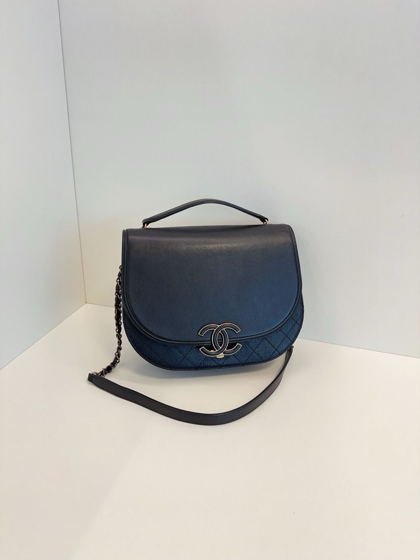 Chanel Saddle Handbag Bag - Almora Bags