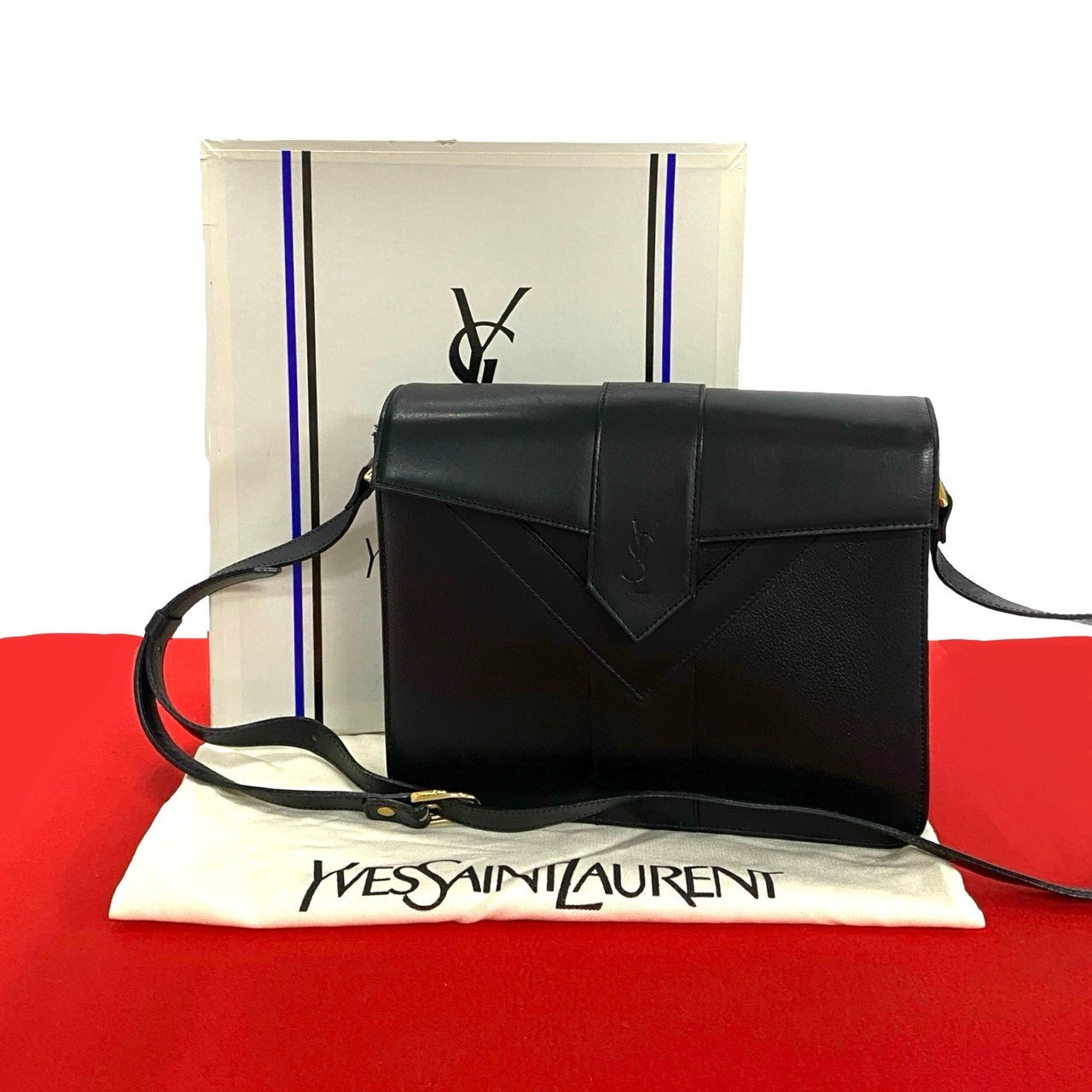 Yves Saint Laurent Leather Shoulder Bag