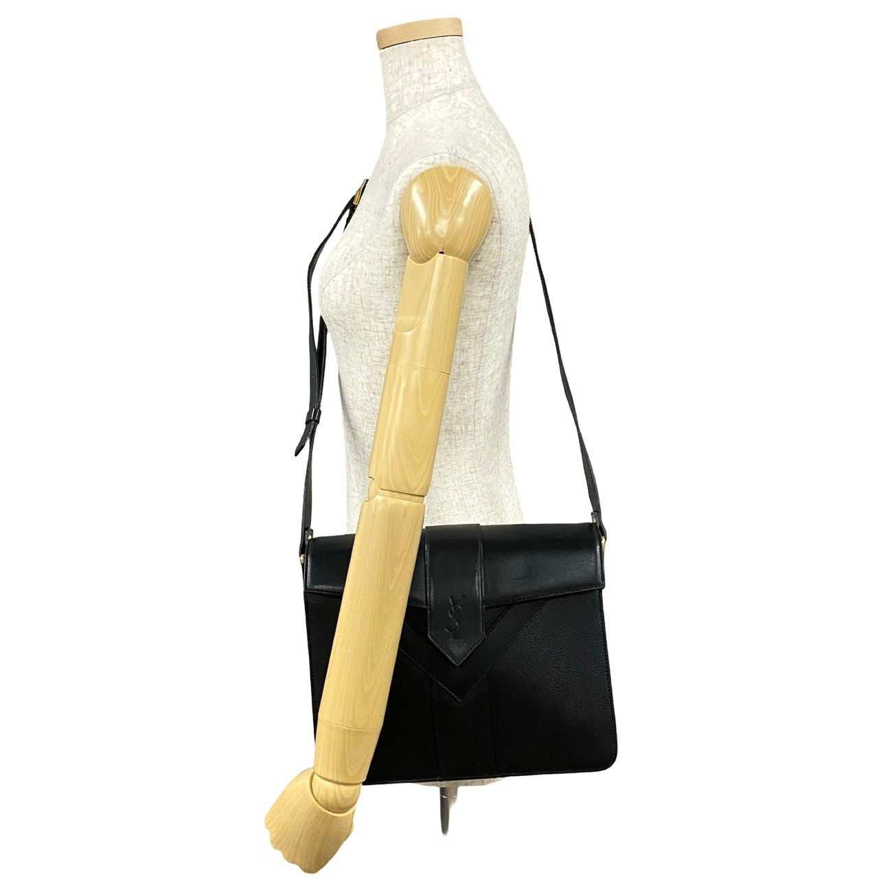 Yves Saint Laurent Leather Shoulder Bag