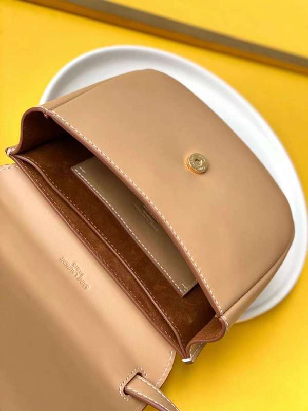 Yves Saint Laurent - Bags 