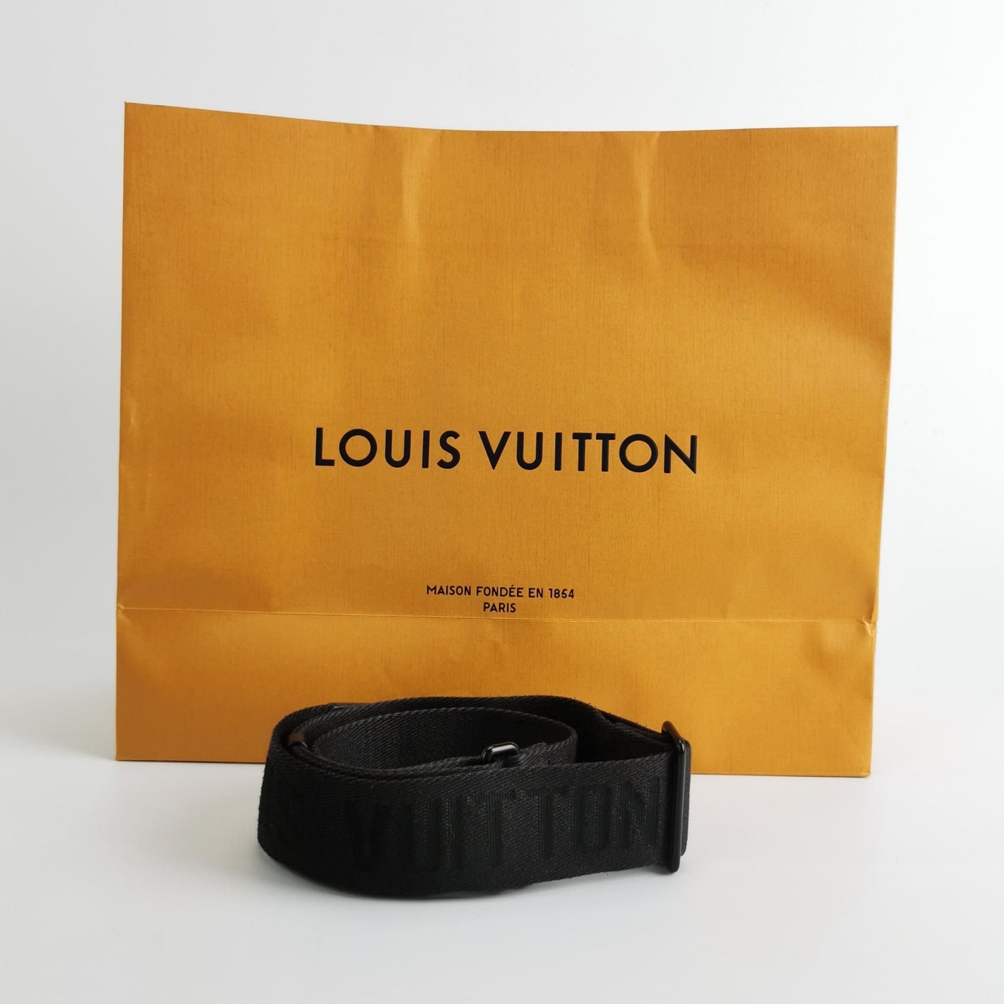 Louis Vuitton Takeoff Leather Crossbody Bag 250502781175759