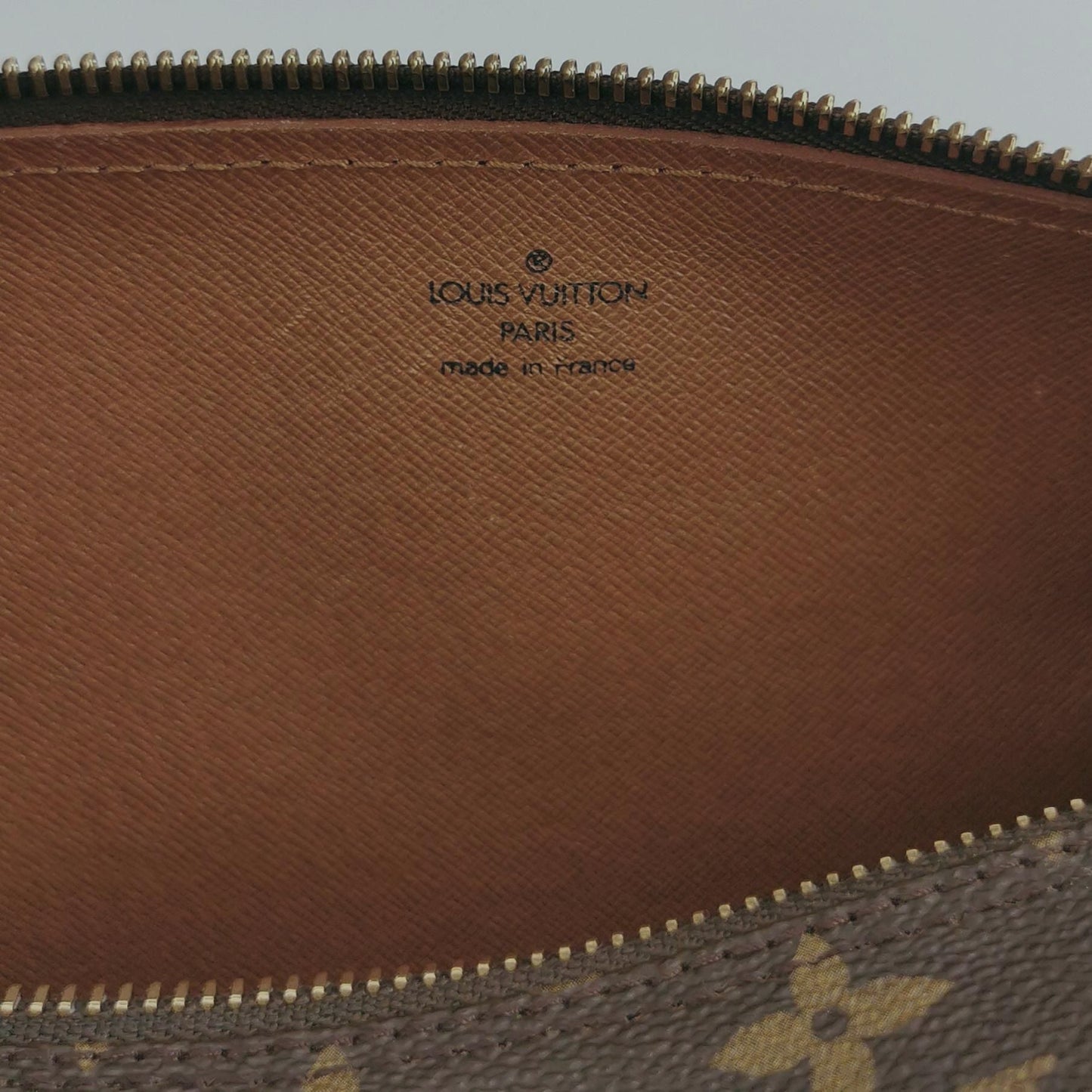 Louis Vuitton Papillon Large Monogram Canvas Cylinder Handbag 250515781193292