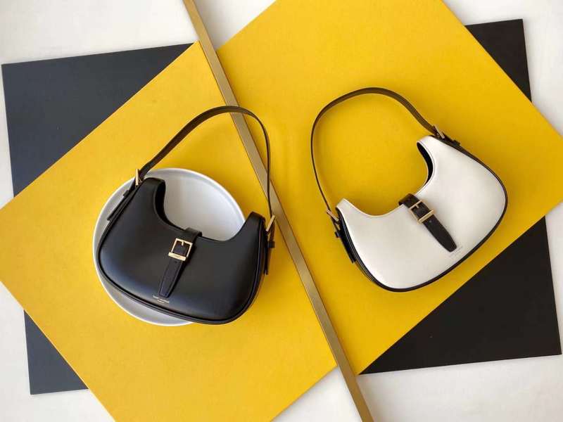 Yves Saint Laurent - Bags 
