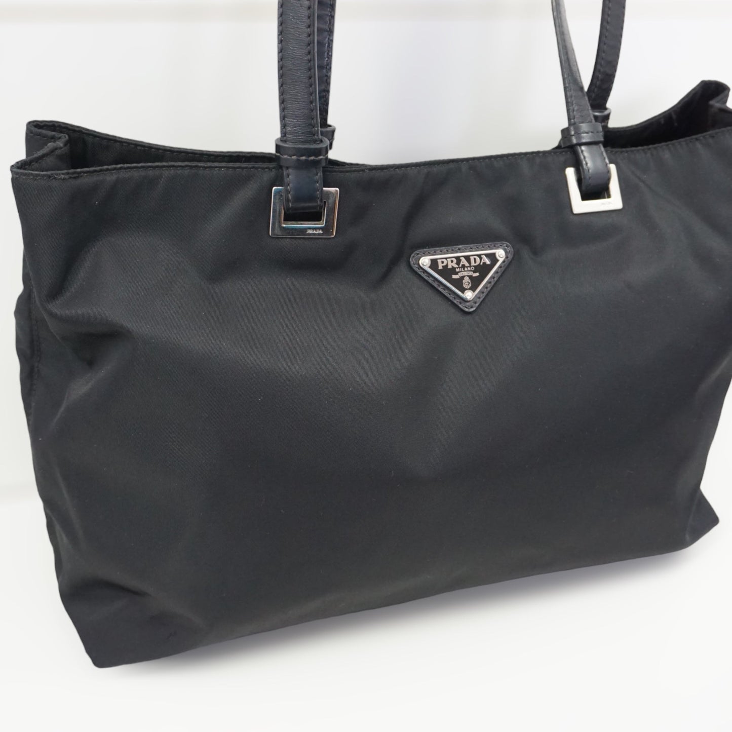Prada Sort Luxury Handbag