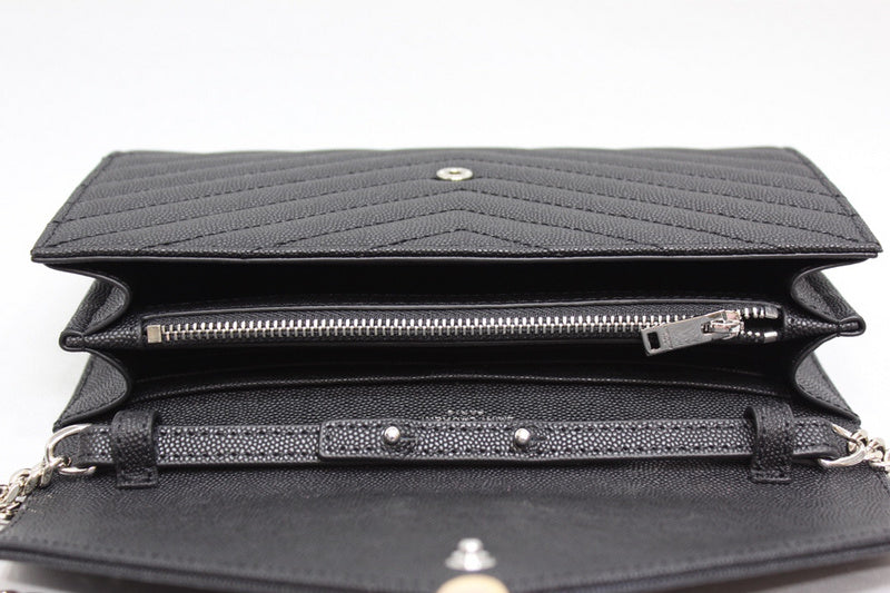 Yves Saint Laurent - Bags