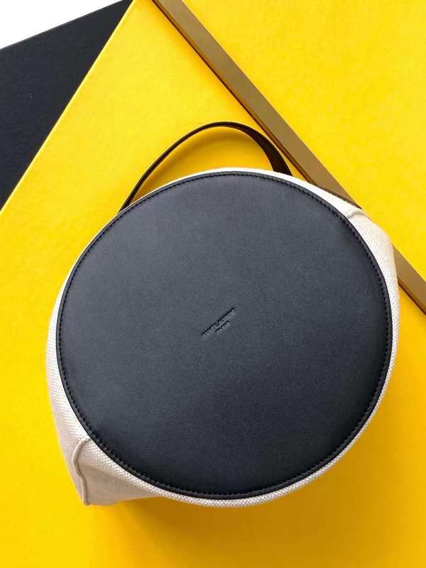 Yves Saint Laurent - Bags 