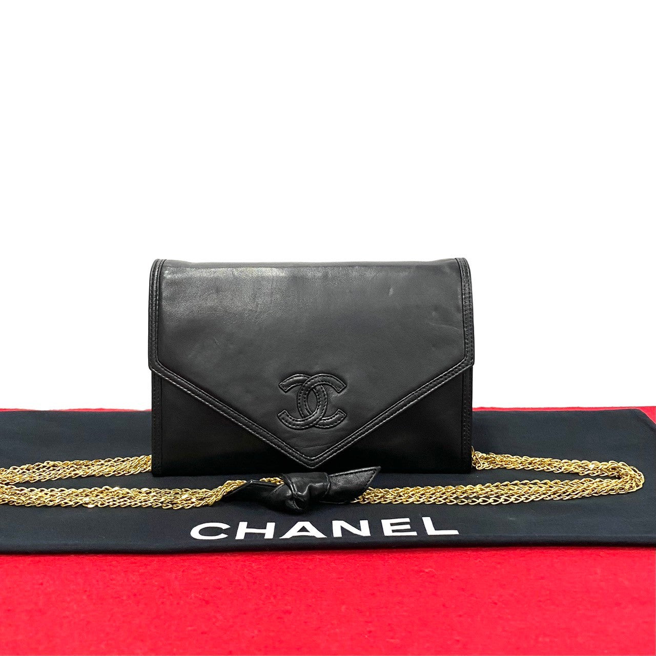 Chanel Shoulder Bag - Almora Bags