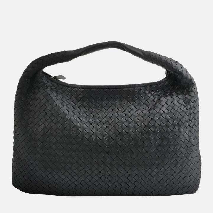 Bottega Veneta Intrecciato Hobo Bag Medium Black Lambskin leather 47cm