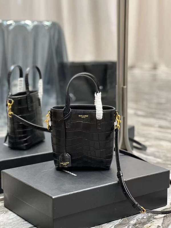 Yves Saint Laurent - Bags 