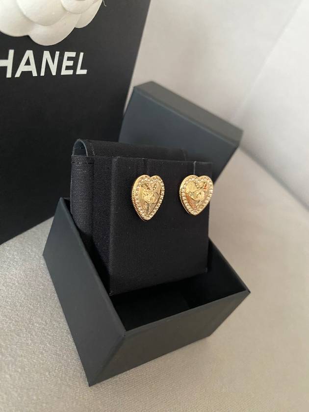 Chanel Handbag - Almora Bags