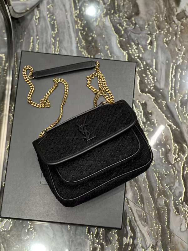 Yves Saint Laurent - Bags 