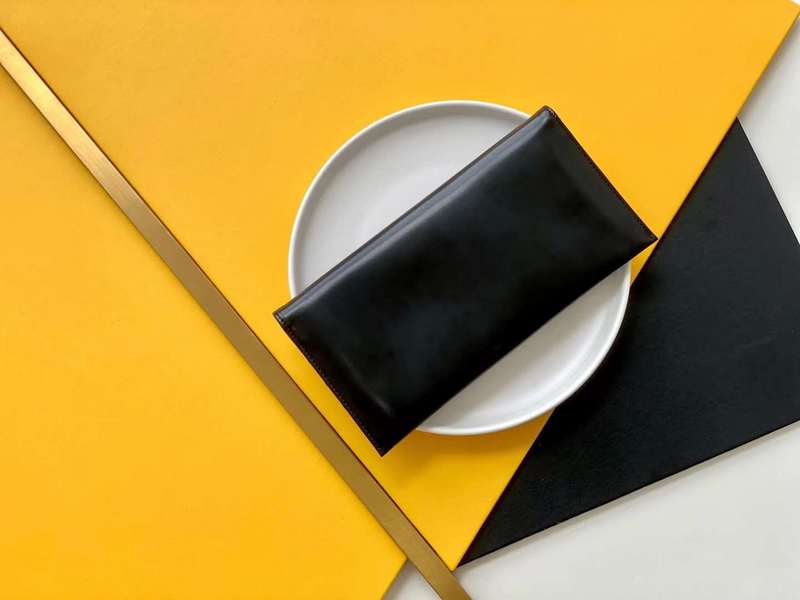 Yves Saint Laurent - Bags 
