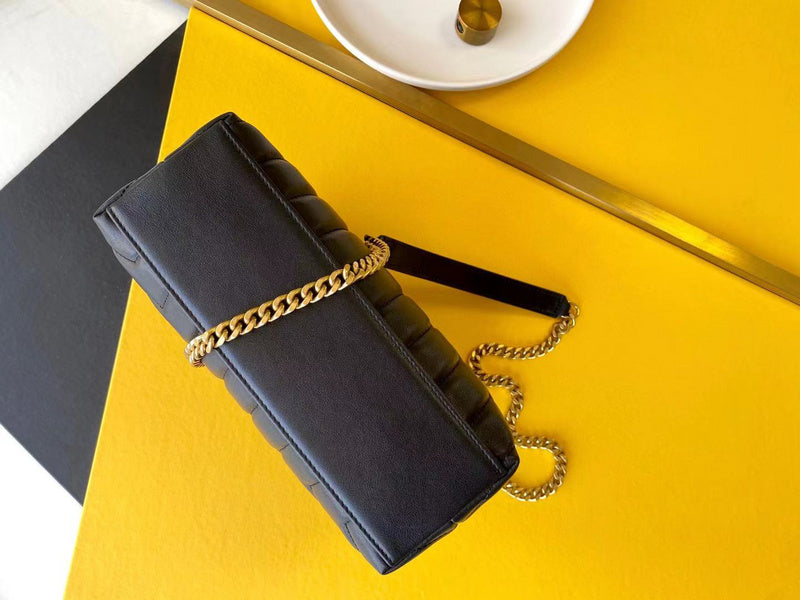 Yves Saint Laurent - Bags 