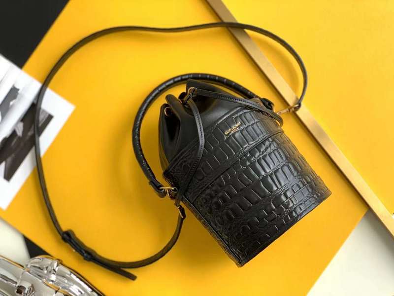 Yves Saint Laurent - Bags 