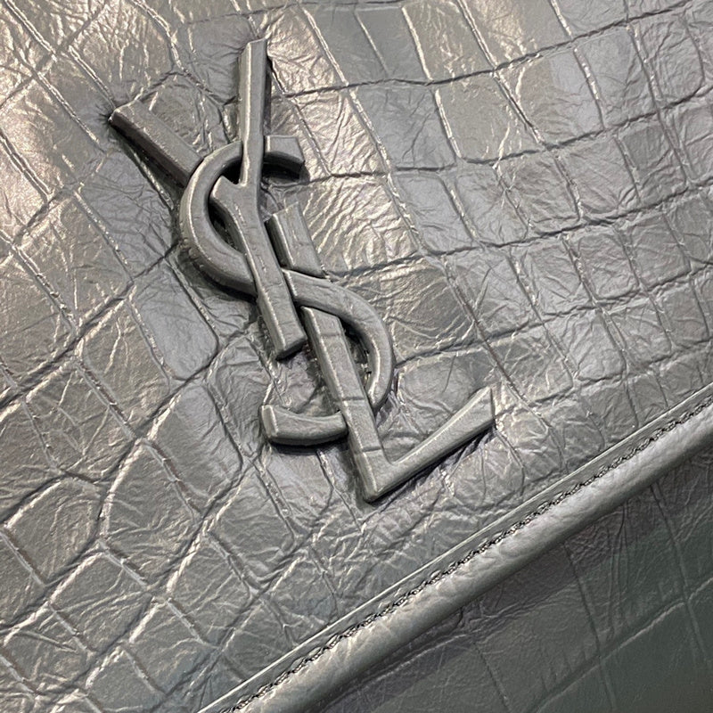 Yves Saint Laurent - Bags 