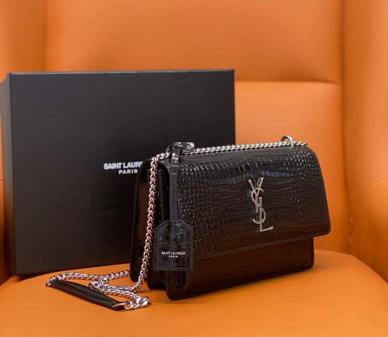 Yves Saint Laurent - Bags