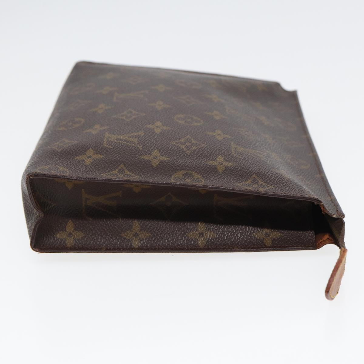 LOUIS VUITTON Monogram Poche Toilette 26 Pouch M47542 LV Auth 82952