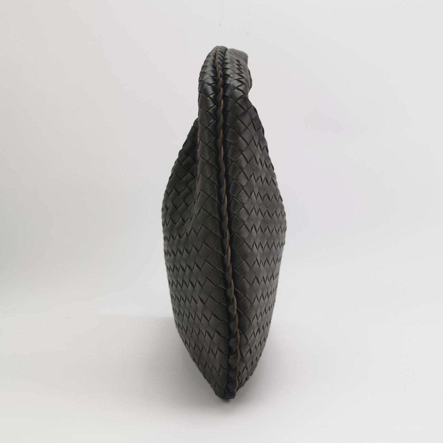Bottega Veneta Intrecciato Hobo Bag Medium Dark Chocolate Brown Lambskin leather 40cm