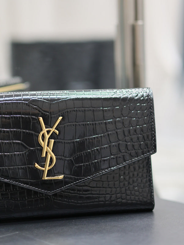 Yves Saint Laurent - Bags