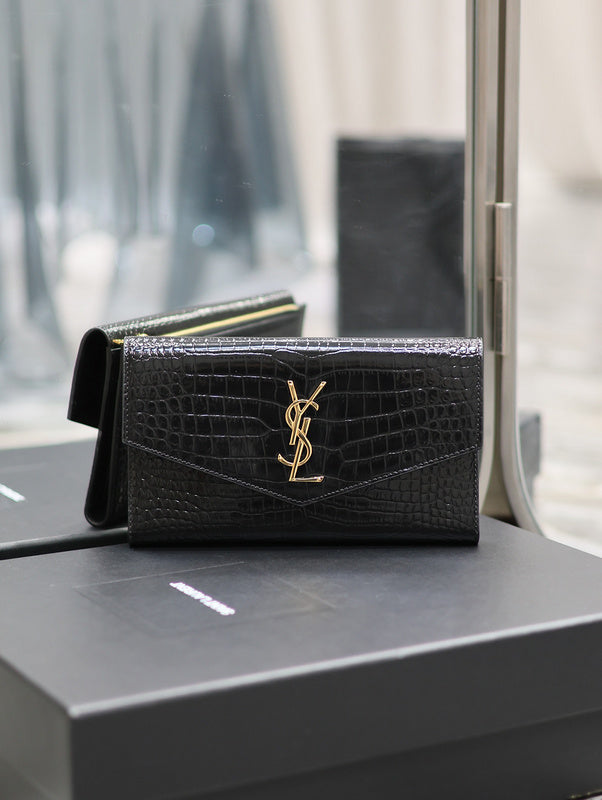 Yves Saint Laurent - Bags