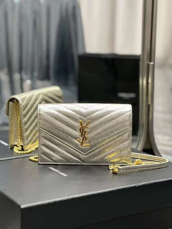 Yves Saint Laurent - Bags 