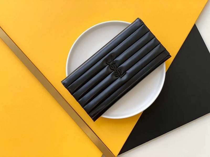 Yves Saint Laurent - Bags 