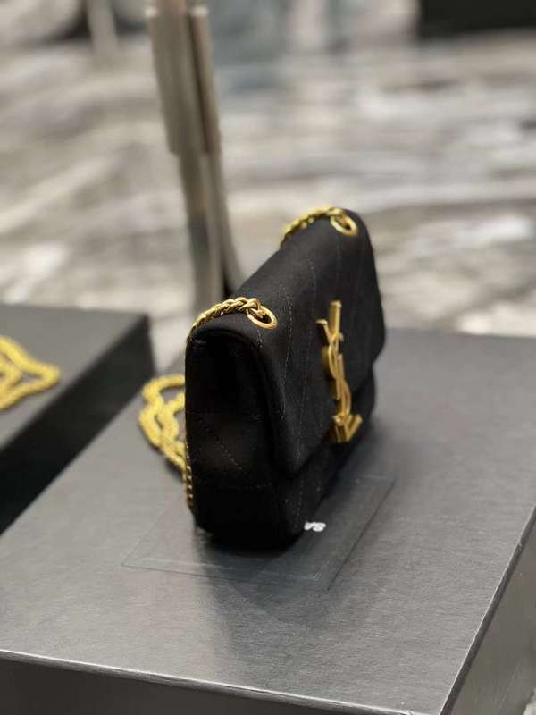 Yves Saint Laurent - Bags 
