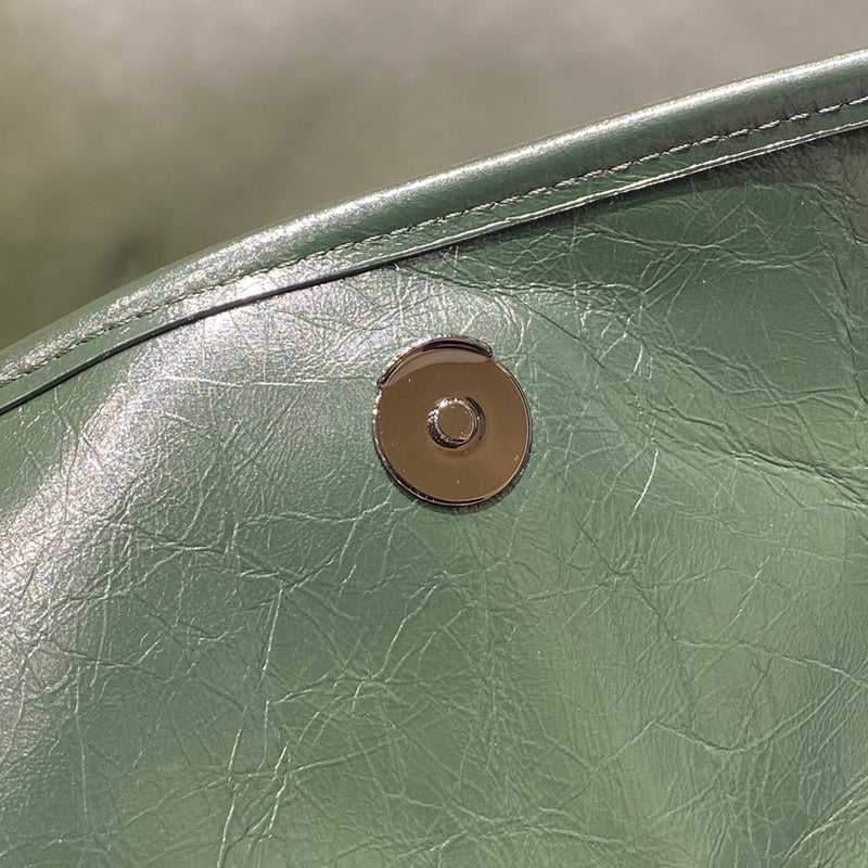 Yves Saint Laurent - Bags 