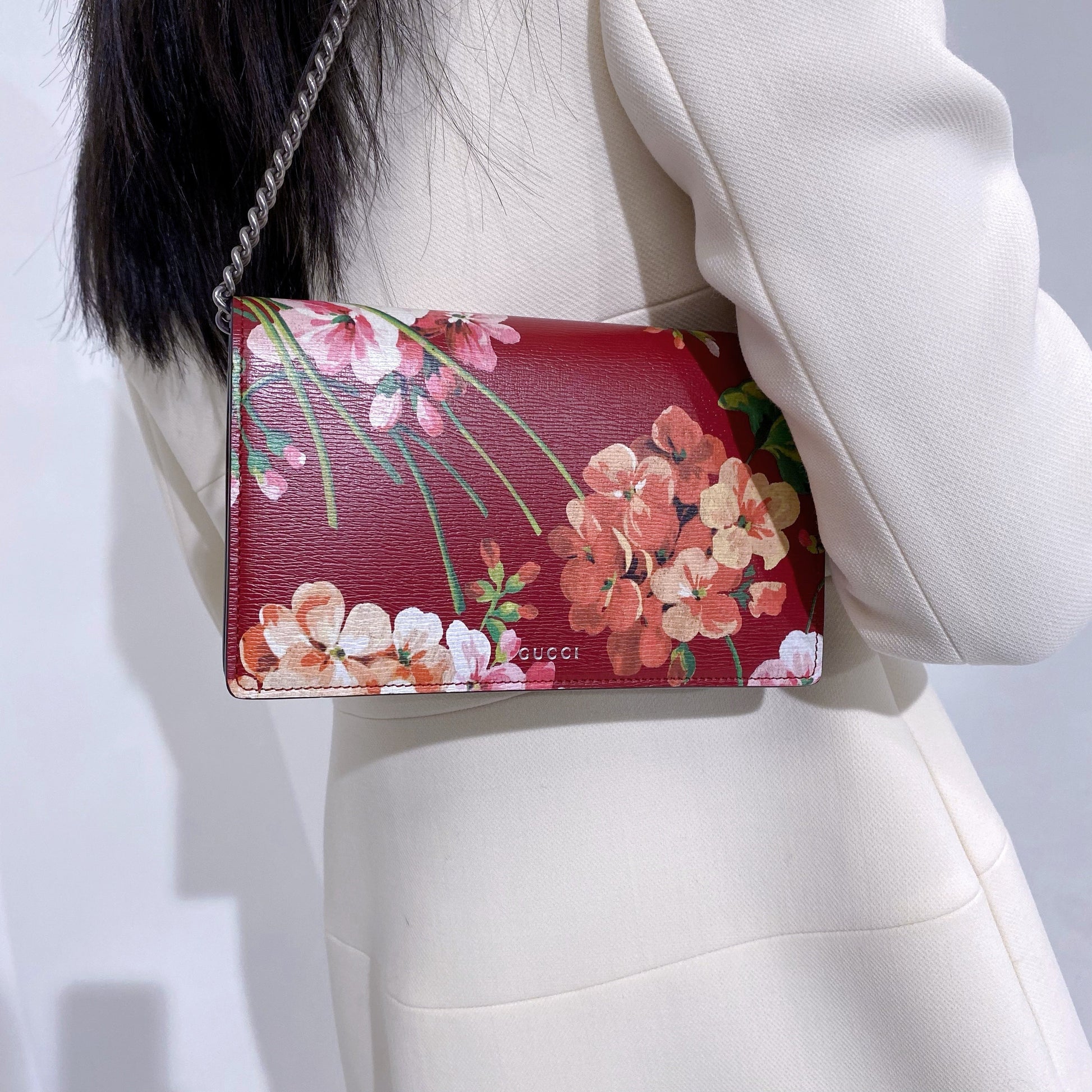Gucci Lou Chain Shoulder Bag