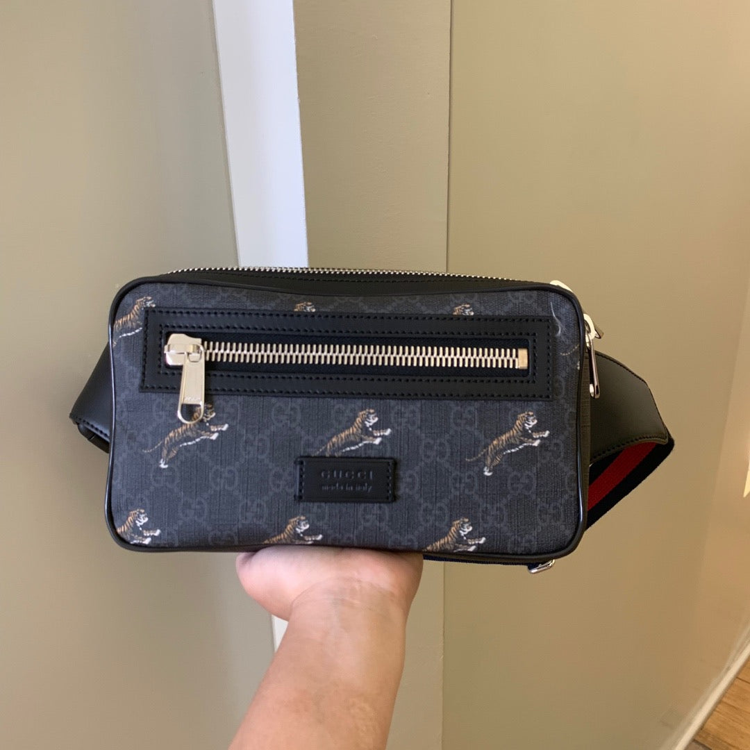 Gucci Shoulder Bag Style 42