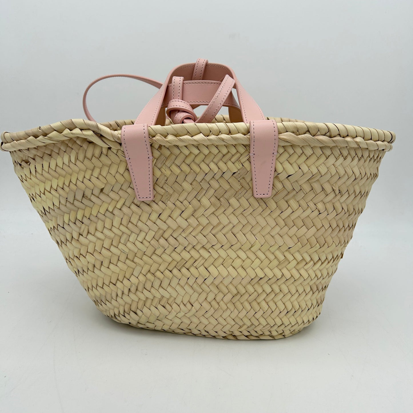 Luxury CELINE Tan Pink Leather Medium Basket Bag