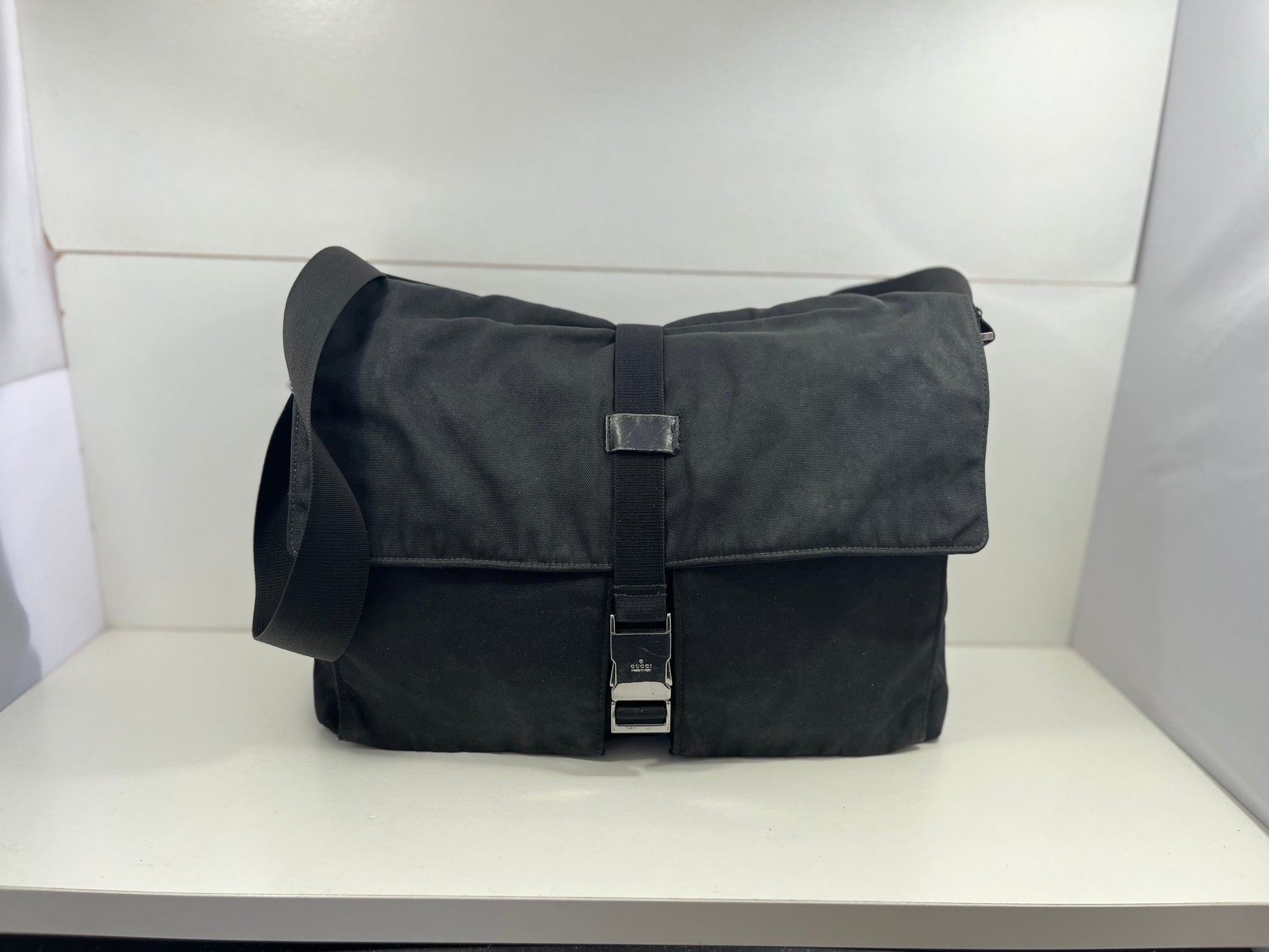 Gucci Crossbody Style 3