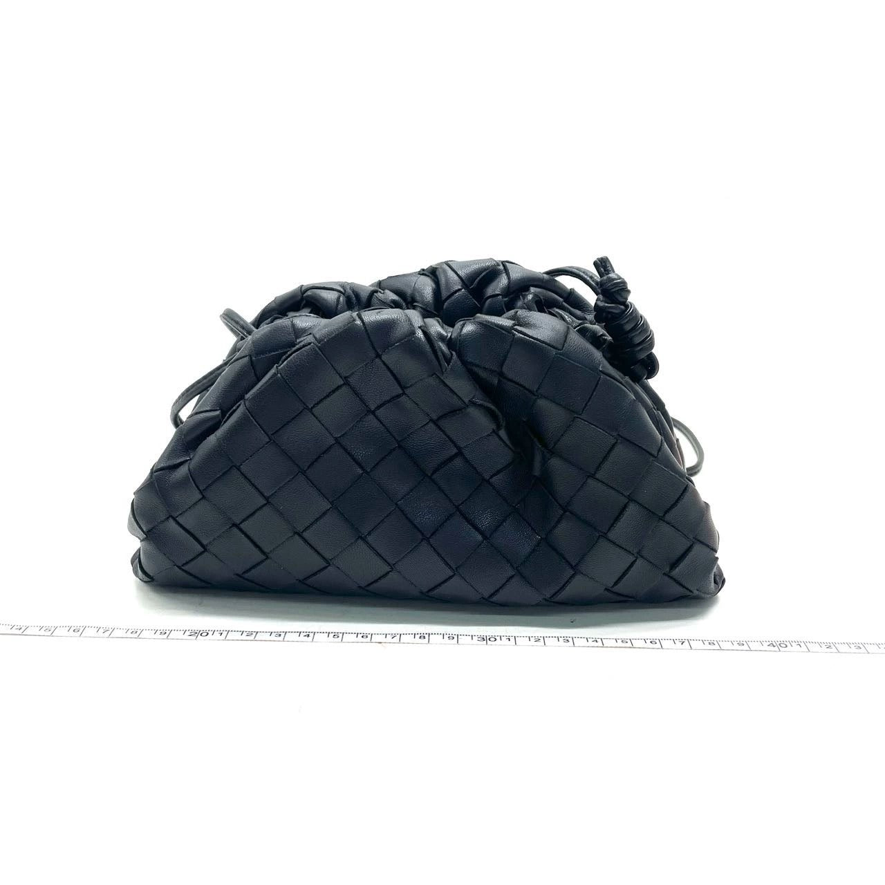 Bottega Veneta Pouch Mini Intrecciato Black Lambskin Leather Crossbody Bag