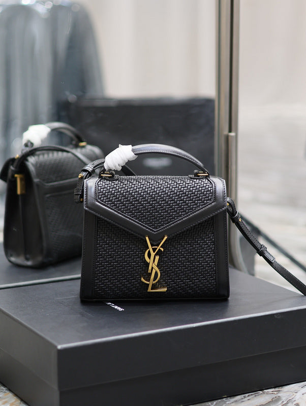 Yves Saint Laurent - Bags