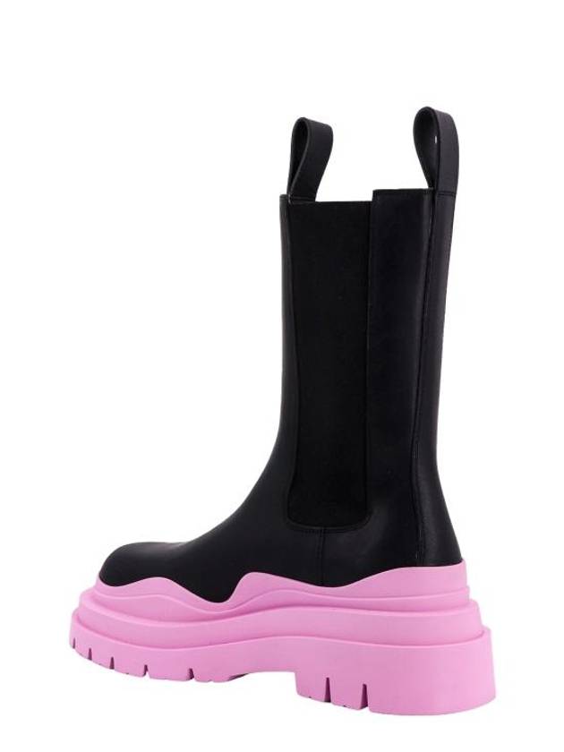 Luxury Bottega Veneta Tire Chelsea Boots Black Pink