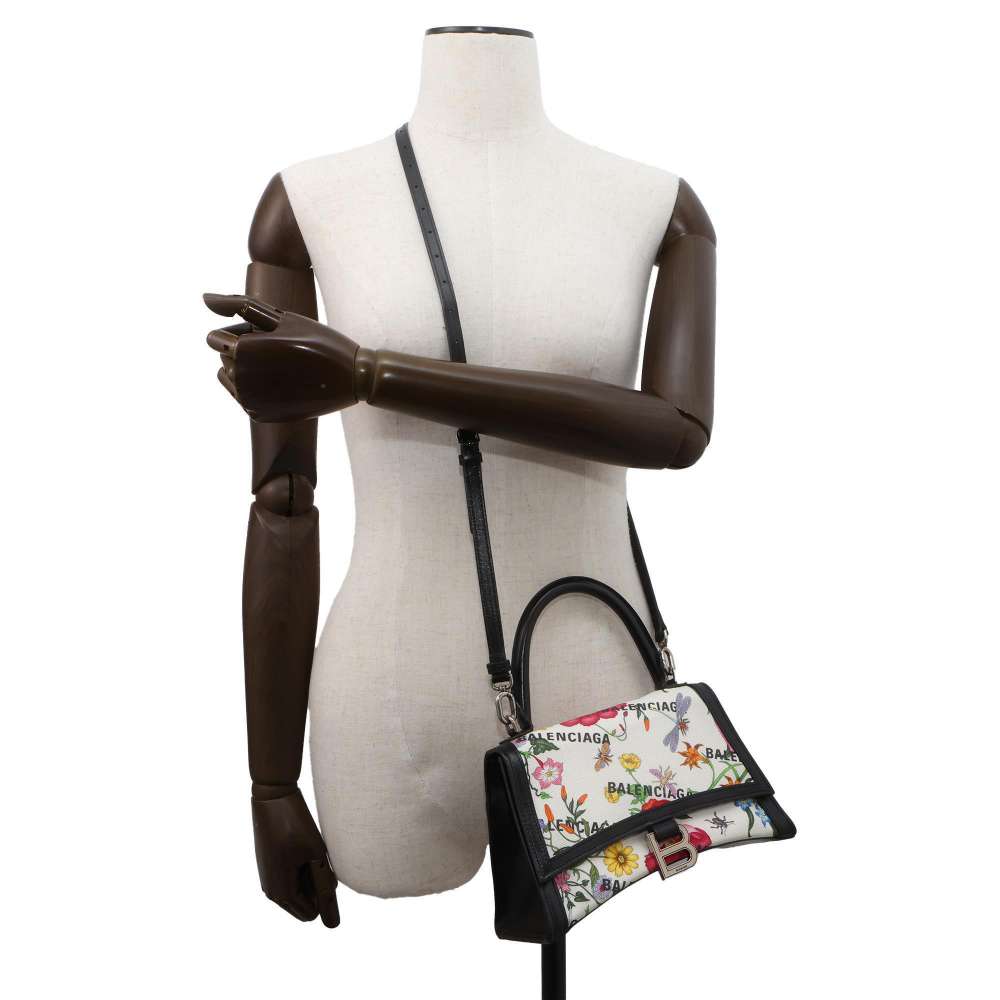 Gucci Leather Canvas Shoulder Bag