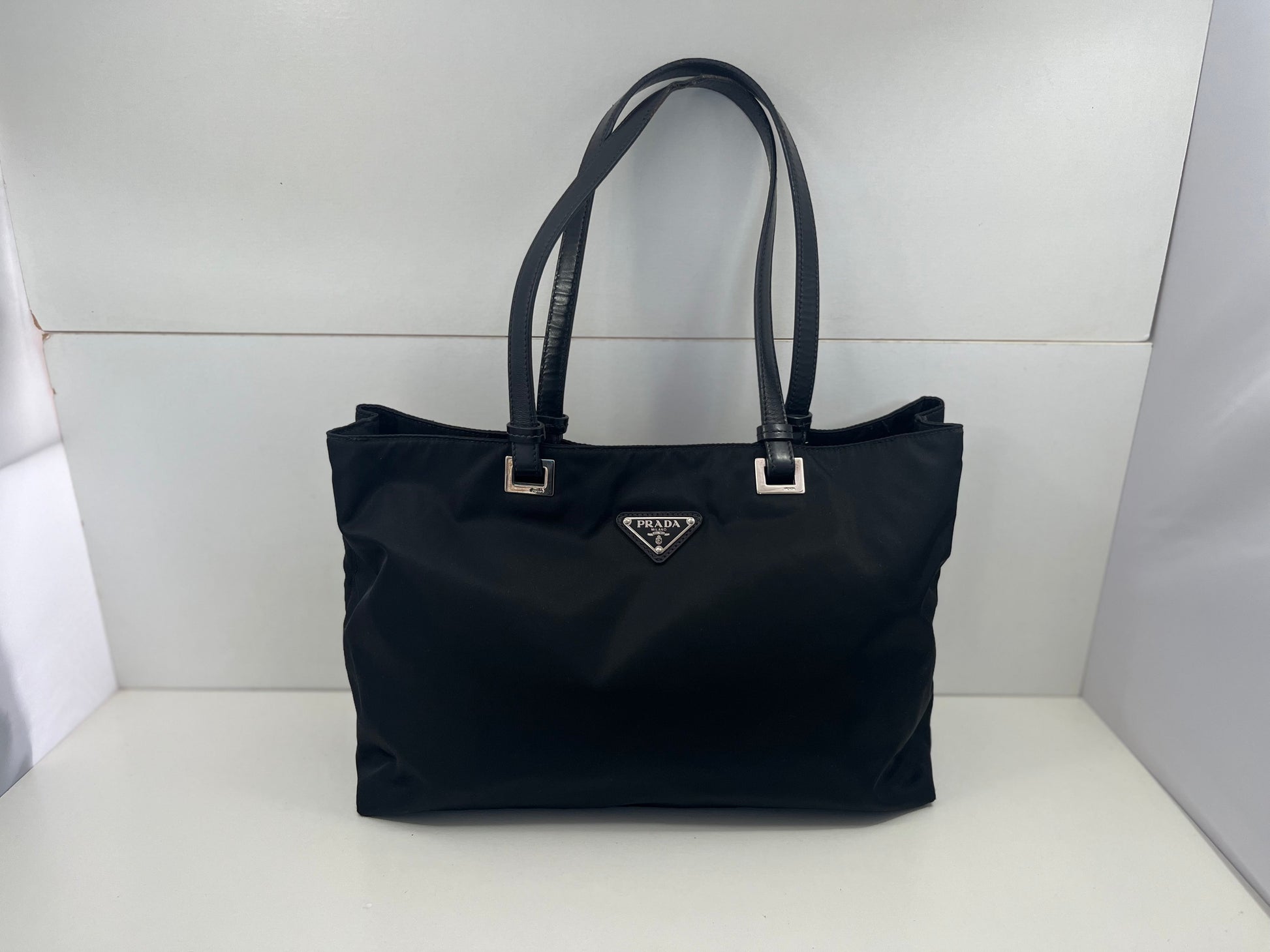 Prada Sort Luxury Handbag