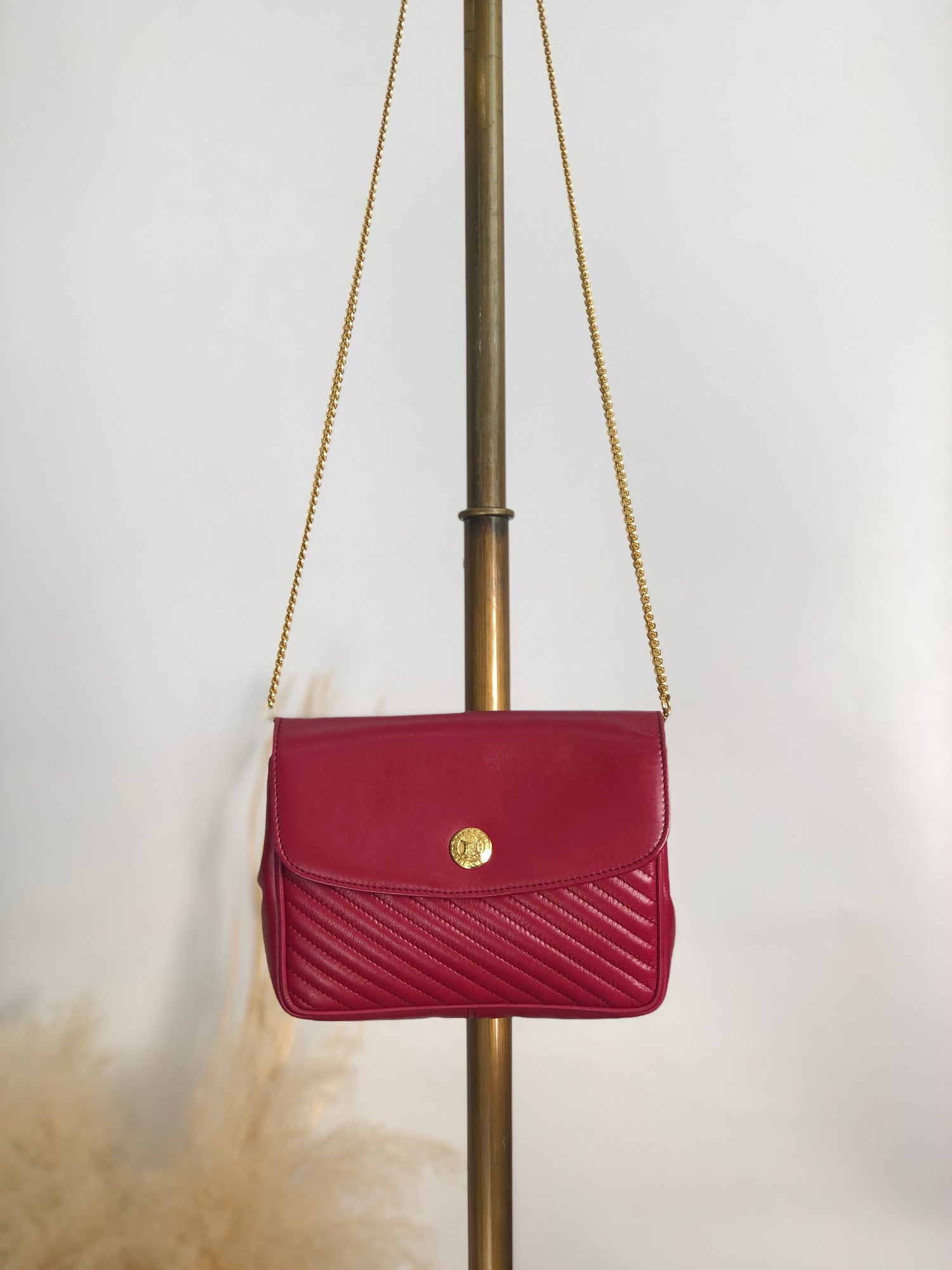 CELINE Chain Shoulder bag Red vap3df
